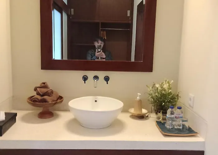 Family 4 Bed Private Pool *