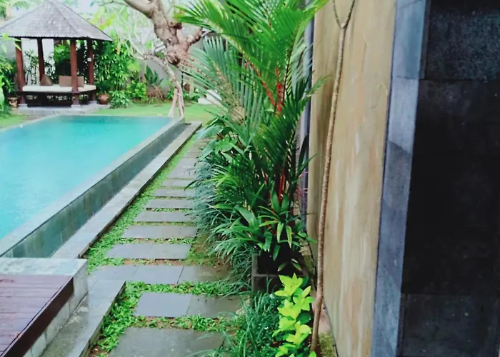 Family 4 Bed Private Pool *